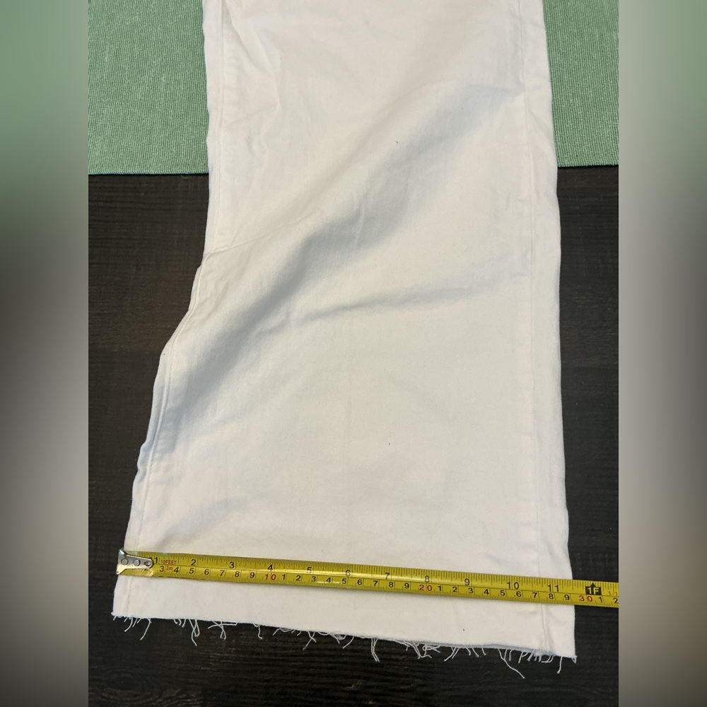 PAIGE Anessa Wide Leg Crop Jeans White Raw Hem NWT 29 - Picture 10 of 12